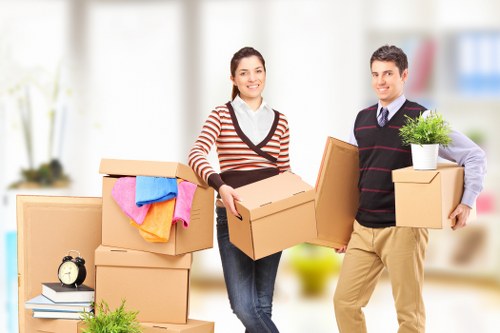 Professional movers working in Highbury neighborhood